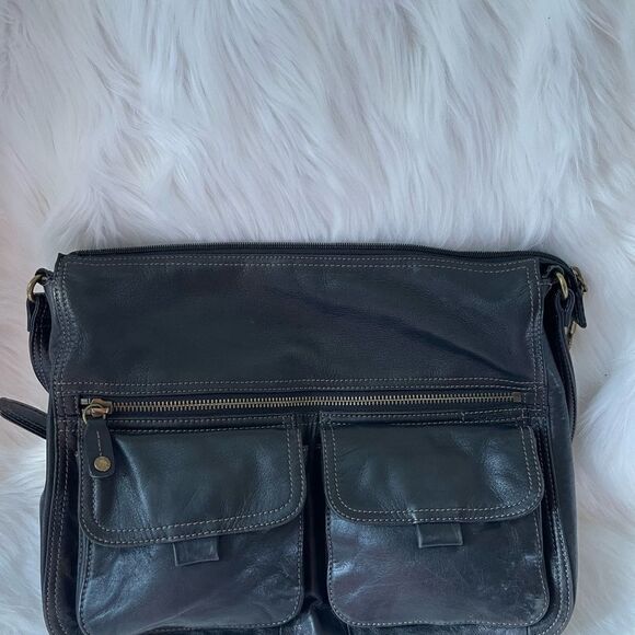 Fossil black soft leather shoulder with antique tone hardwares adjustabl… - Picture 10 of 16